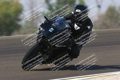 media/Sep-20-2025-TrackDaz (Sat) [[27f0cde673]]/B Group/1120am (Turn 2)/